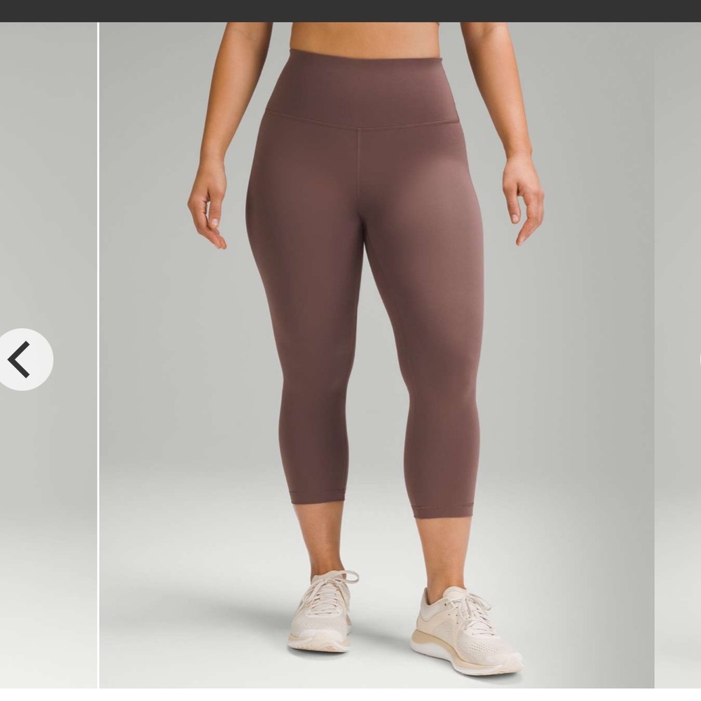 Lululemon Wunder Train Contour Fit High-Rise Crop 21"
Dark Oxide